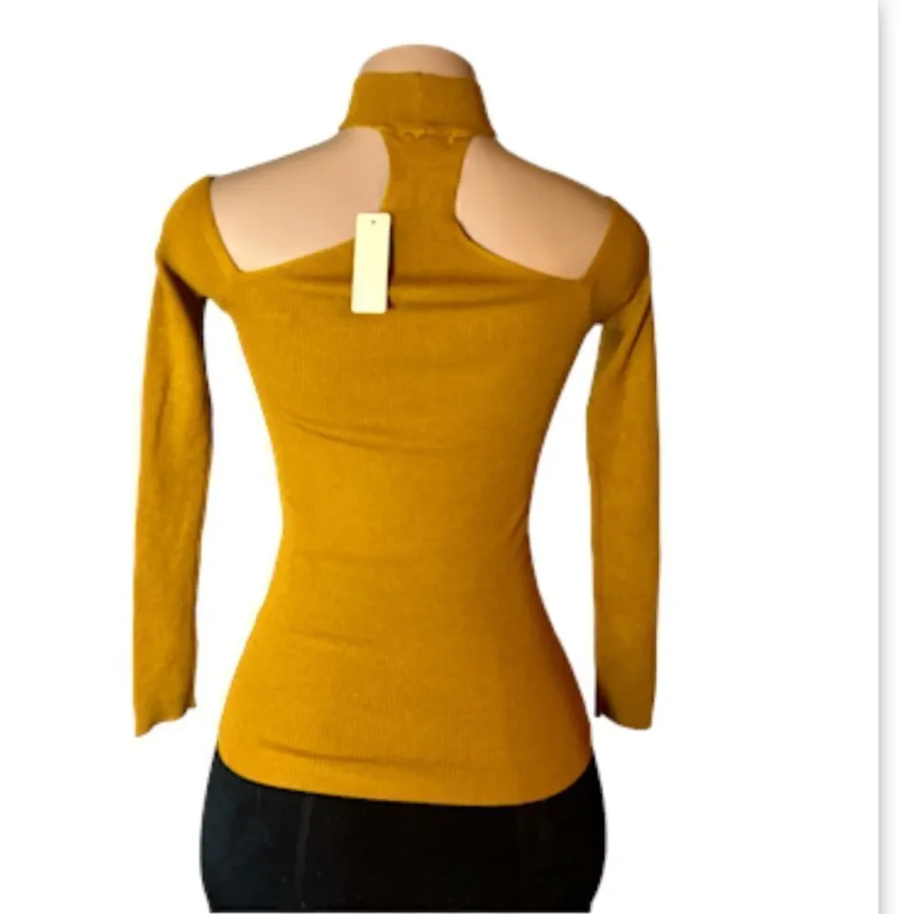 NWT- Ambiance top
